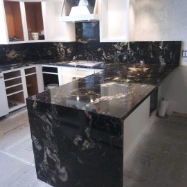 titanium+kitchen+(4)+mitered+waterfall+panel